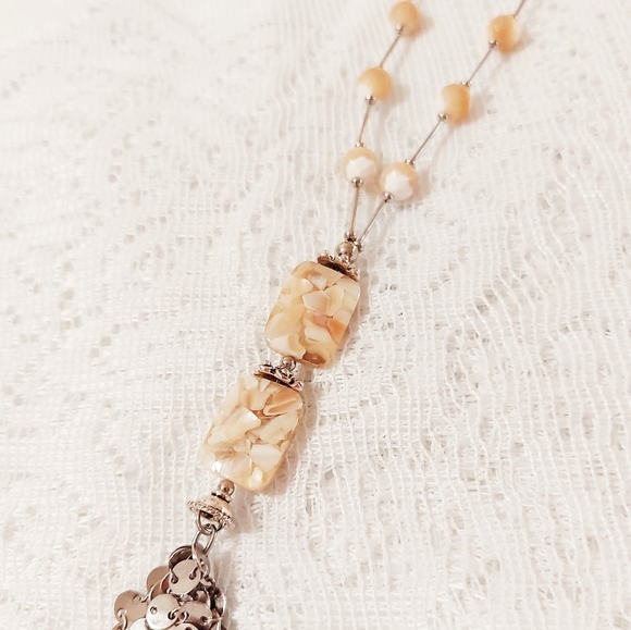 Long necklace Amber and white colors - Picture 1 of 10